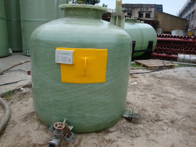 東莞氫氧化鈉儲罐 意大利技術(shù)纏繞玻璃鋼堿罐 廣州固肽你值得信賴 - 東莞氫氧化鈉儲罐 意大利技術(shù)纏繞玻璃鋼堿罐 廣州固肽你值得信賴廠家 - 東莞氫氧化鈉儲罐 意大利技術(shù)纏繞玻璃鋼堿罐 廣州固肽你值得信賴價(jià)格 - 廣州市固肽玻璃鋼 - 